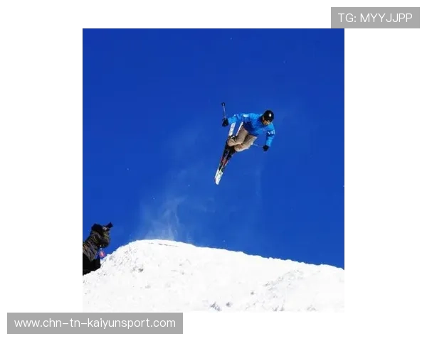 高山滑雪运动与地方节庆融合创新活动形式,高山滑雪小项目